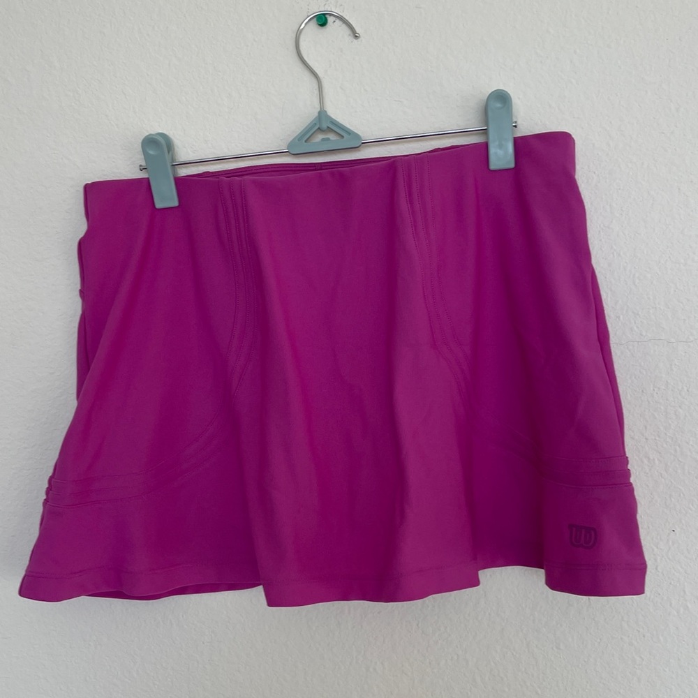 Raspberry colored workout Skirt by Wilson size medium